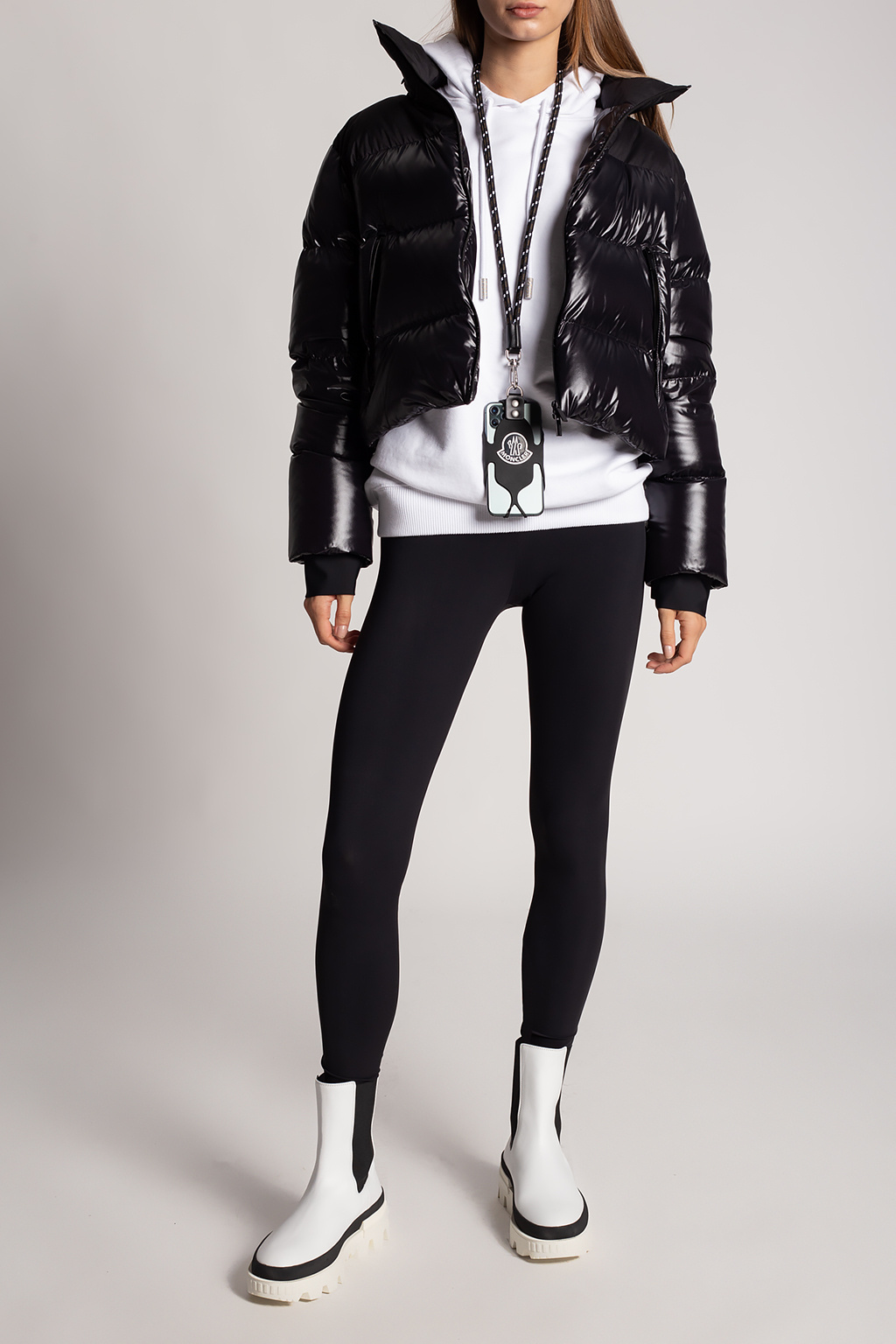 Moncler cropped clearance jacket